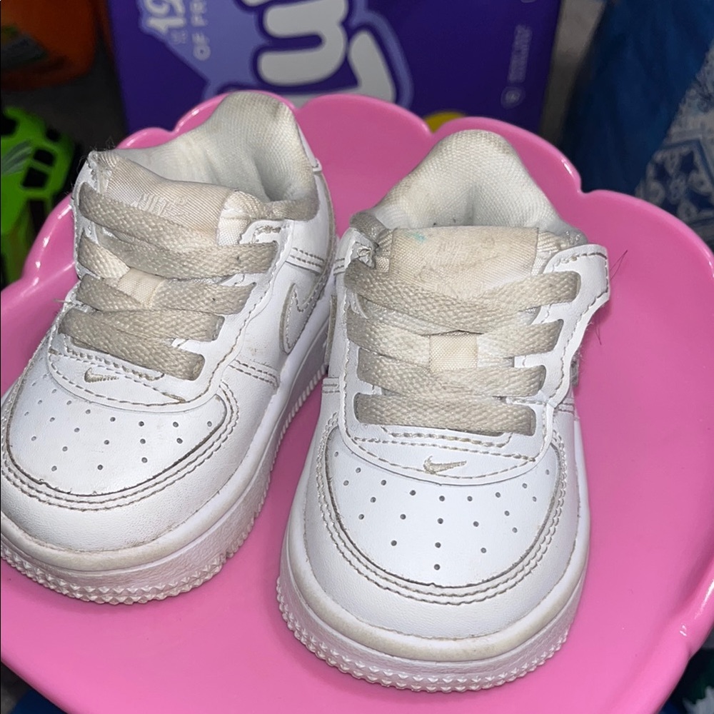 Nike White Kids Air Force 1 4C
